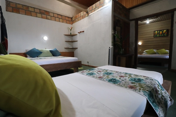 Habitación triple  junior suite Amacayacú